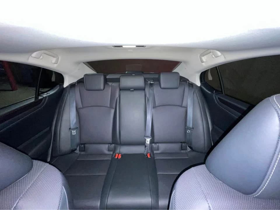 2019 Lexus ES 7th Gen - Image 5 of 6