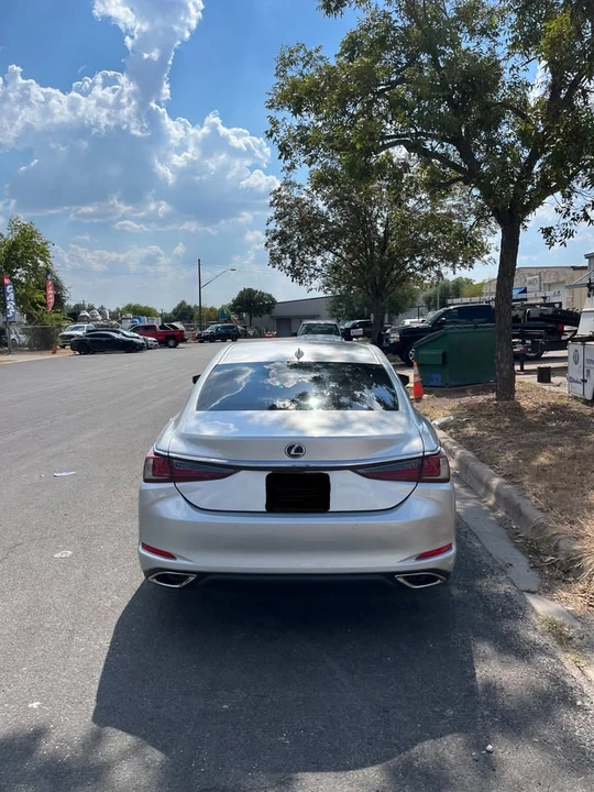 2019 Lexus ES 7th Gen - Image 3 of 7