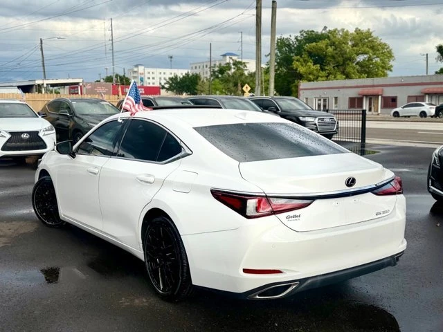 2019 Lexus ES 7th Gen - Image 7 of 20