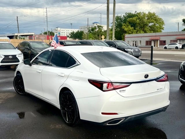 2019 Lexus ES 7th Gen - Image 7 of 20