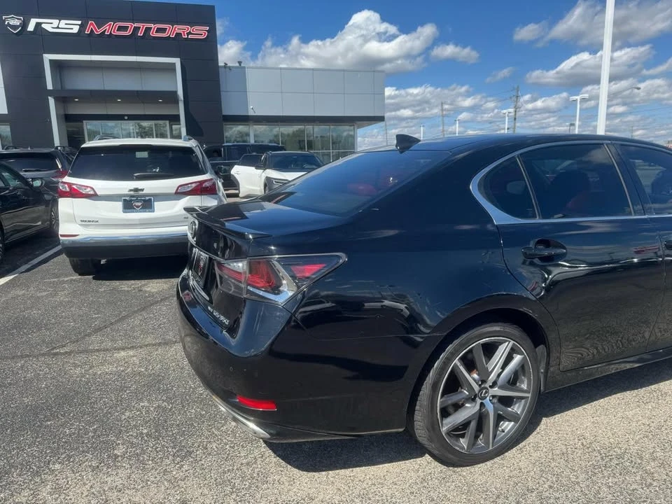 2019 Lexus GS 4th Gen - Image 16 of 20