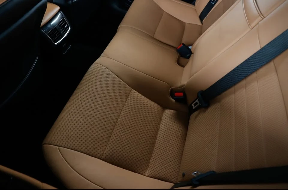 2019 Lexus GS 4th Gen - Image 3 of 5