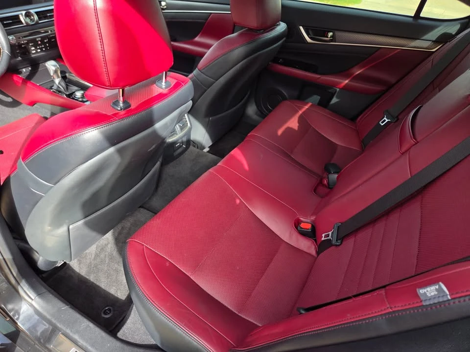 2019 Lexus GS 4th Gen - Image 14 of 19