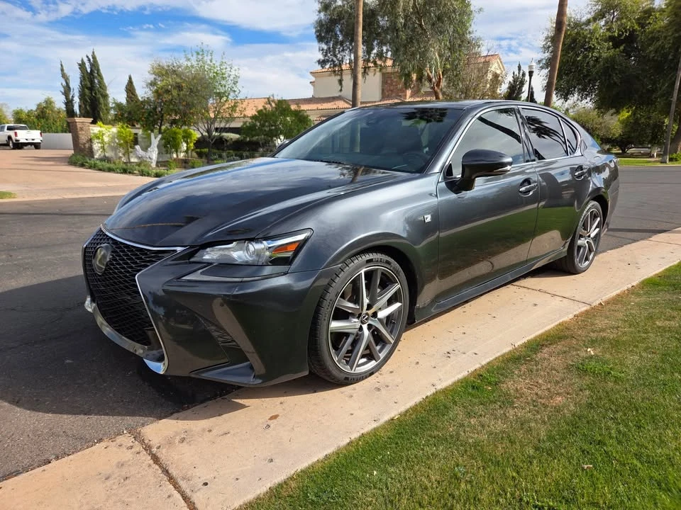 2019 Lexus GS 4th Gen - Image 8 of 19