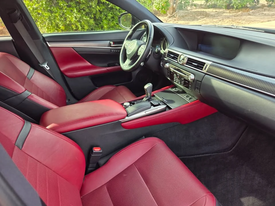 2019 Lexus GS 4th Gen - Image 9 of 19