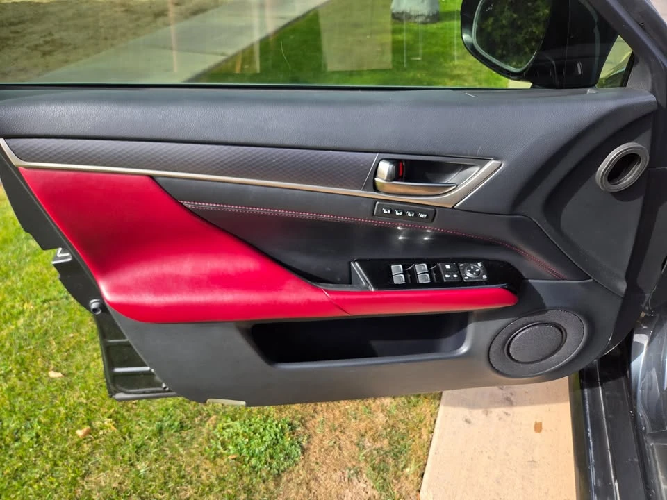 2019 Lexus GS 4th Gen - Image 16 of 19