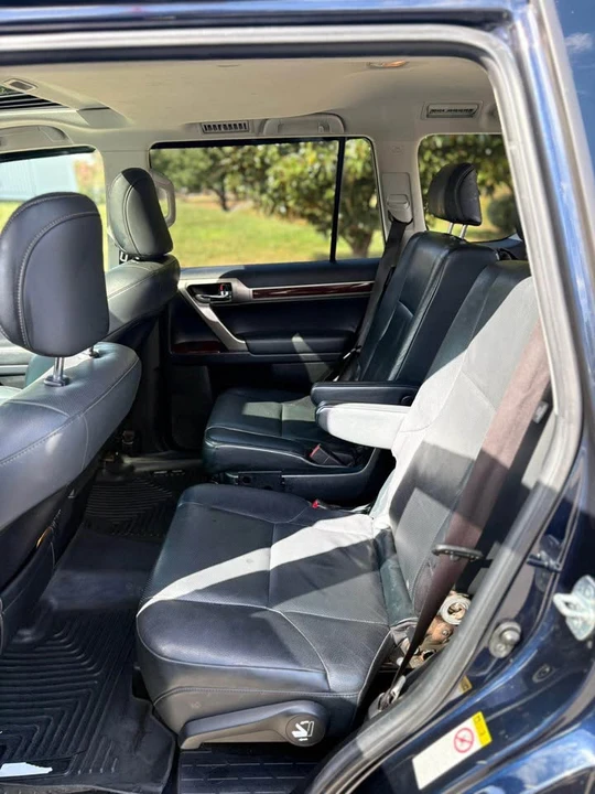 2019 Lexus GX 2nd Gen - Image 15 of 20