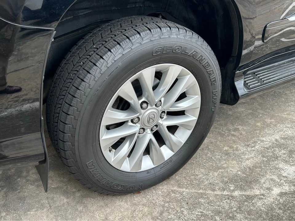 2019 Lexus GX 2nd Gen - Image 8 of 10