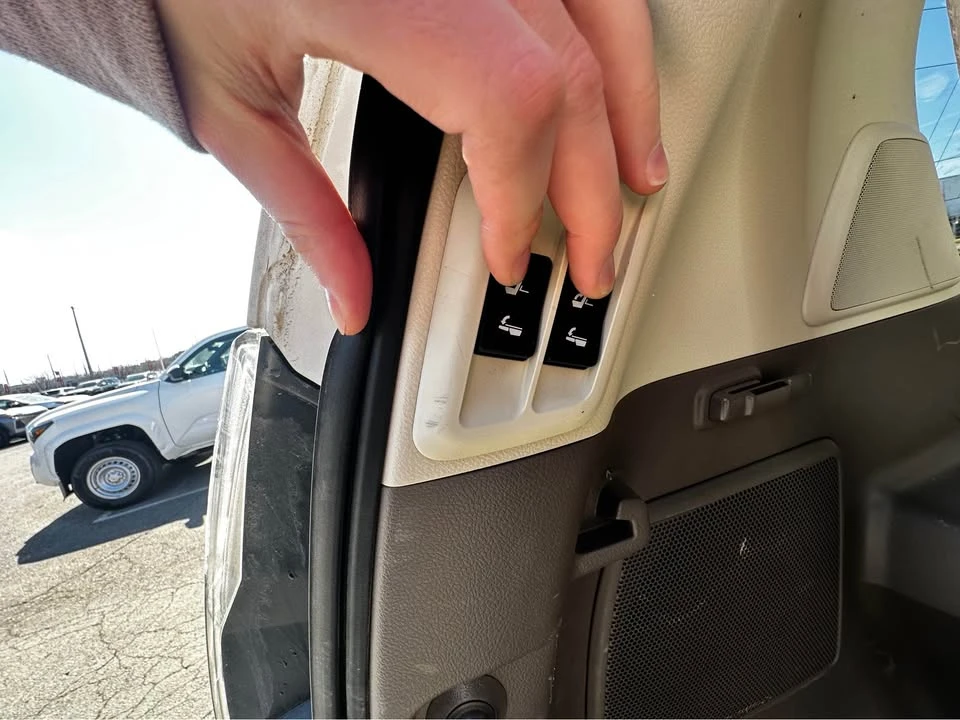 2019 Lexus GX 2nd Gen - Image 18 of 20