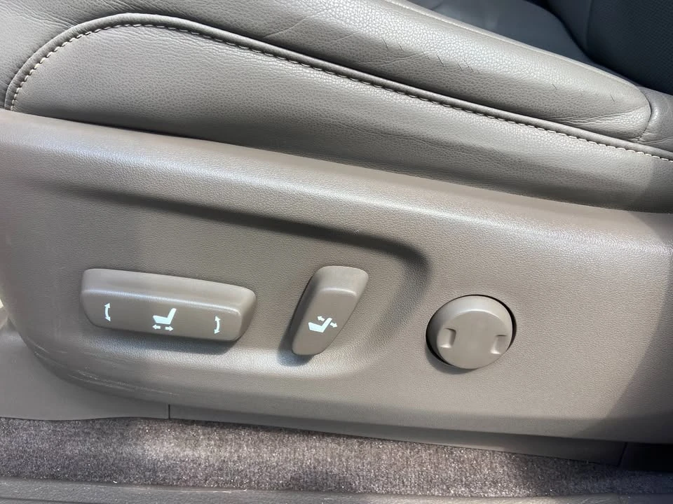 2019 Lexus GX 2nd Gen - Image 10 of 20
