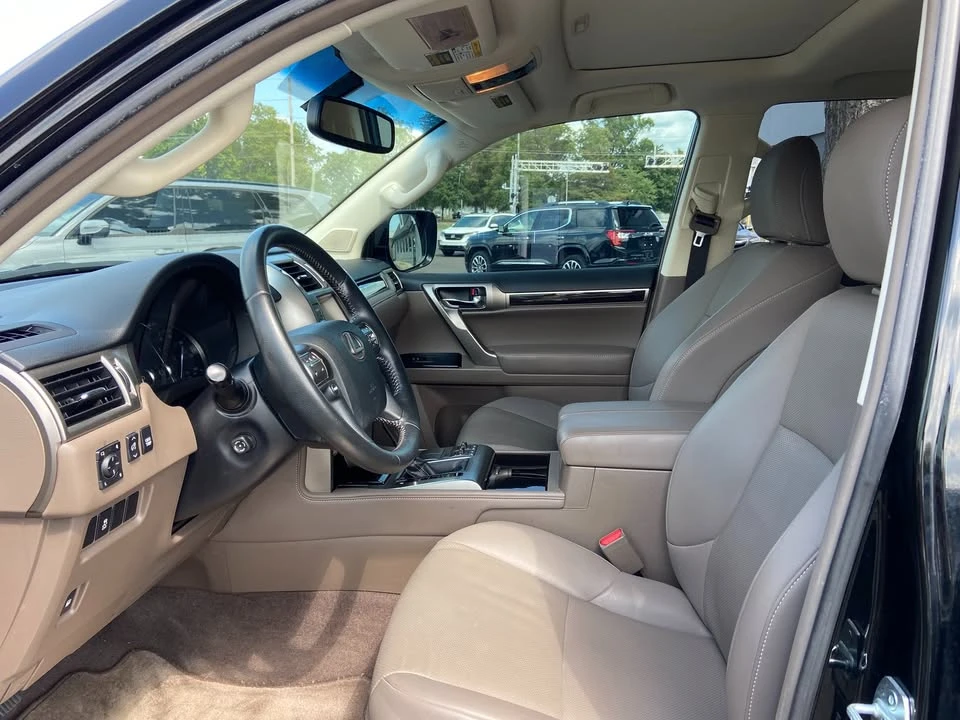 2019 Lexus GX 2nd Gen - Image 9 of 20