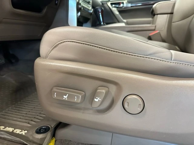 2019 Lexus GX 2nd Gen - Image 13 of 20