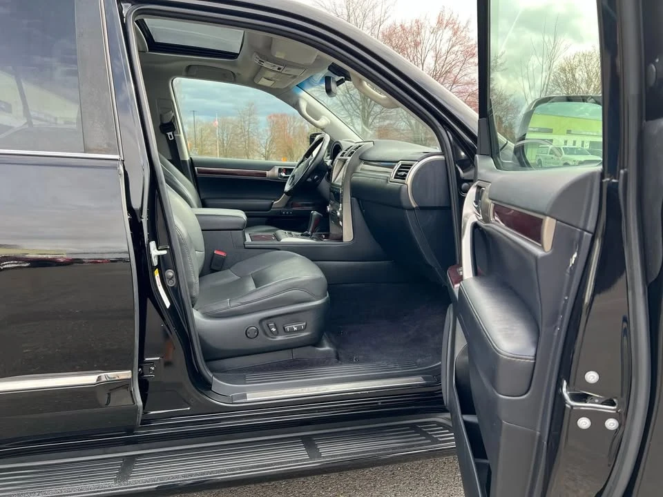 2019 Lexus GX 2nd Gen - Image 16 of 20