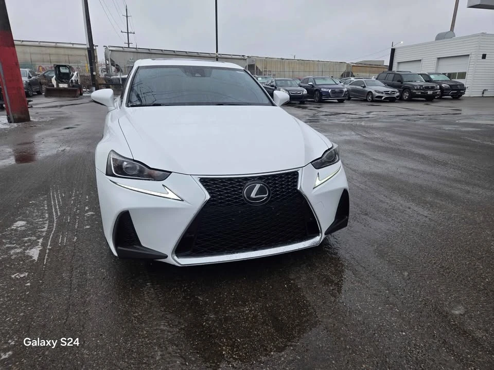2019 Lexus IS 3rd Gen - Image 3 of 10