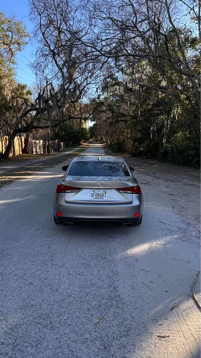 2019 Lexus IS 3rd Gen - Image 5 of 17