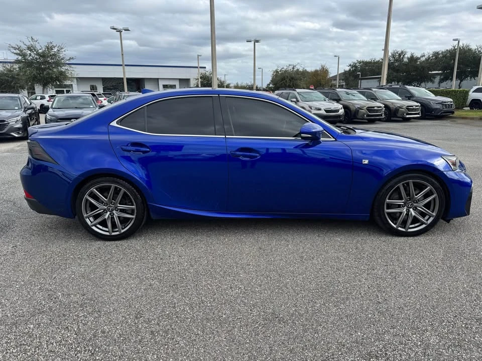 2019 Lexus IS 3rd Gen - Image 12 of 12