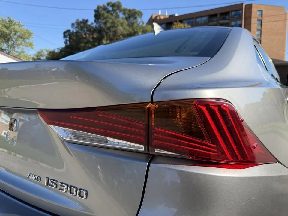 2019 Lexus IS 3rd Gen - Image 11 of 11
