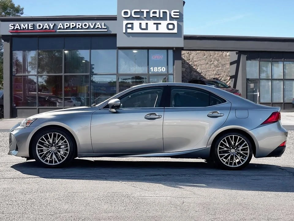 2019 Lexus IS 3rd Gen - Image 3 of 11