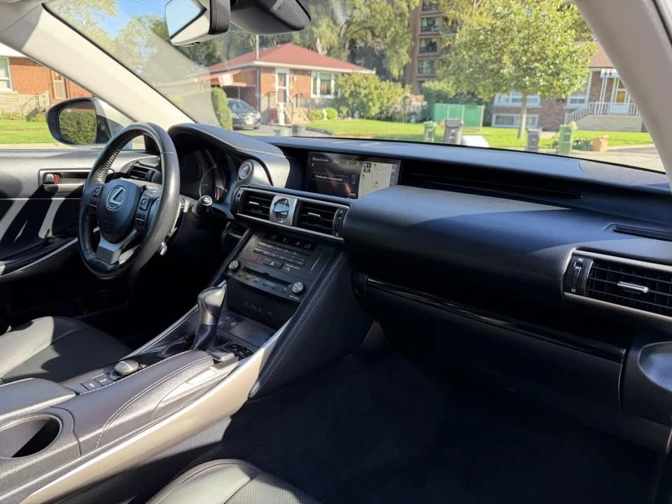 2019 Lexus IS 3rd Gen - Image 8 of 11