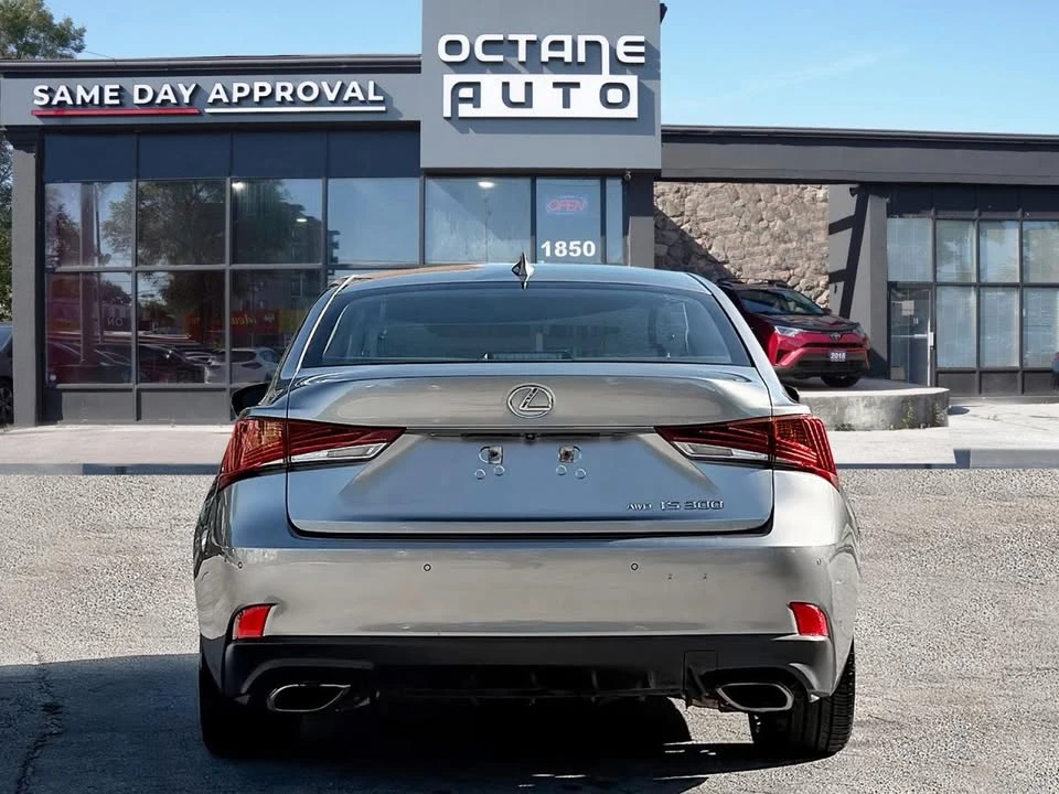 2019 Lexus IS 3rd Gen - Image 10 of 11