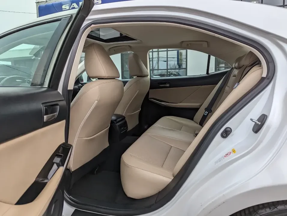 2019 Lexus IS 3rd Gen - Image 20 of 20