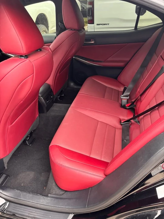 2019 Lexus IS 3rd Gen - Image 6 of 9