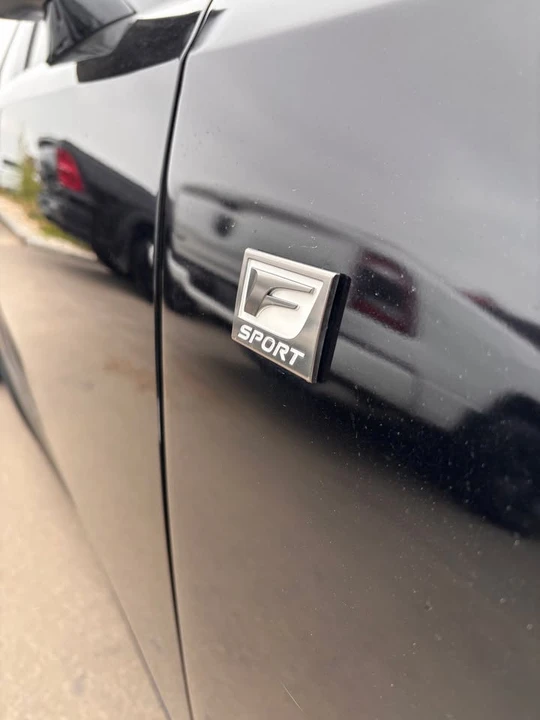 2019 Lexus IS 3rd Gen - Image 7 of 9