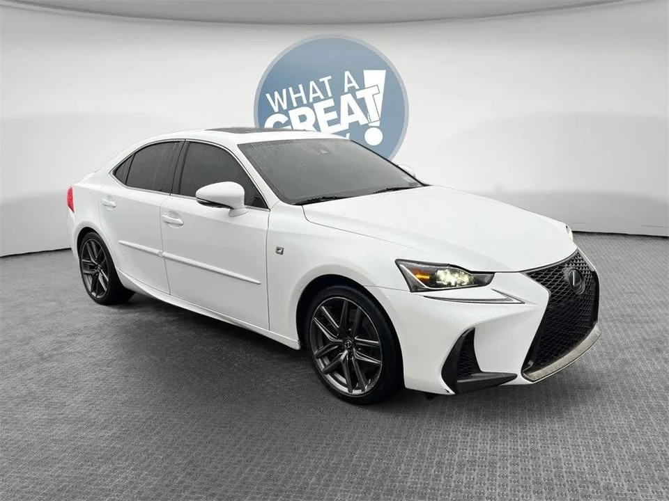 2019 Lexus IS 3rd Gen - Image 4 of 14