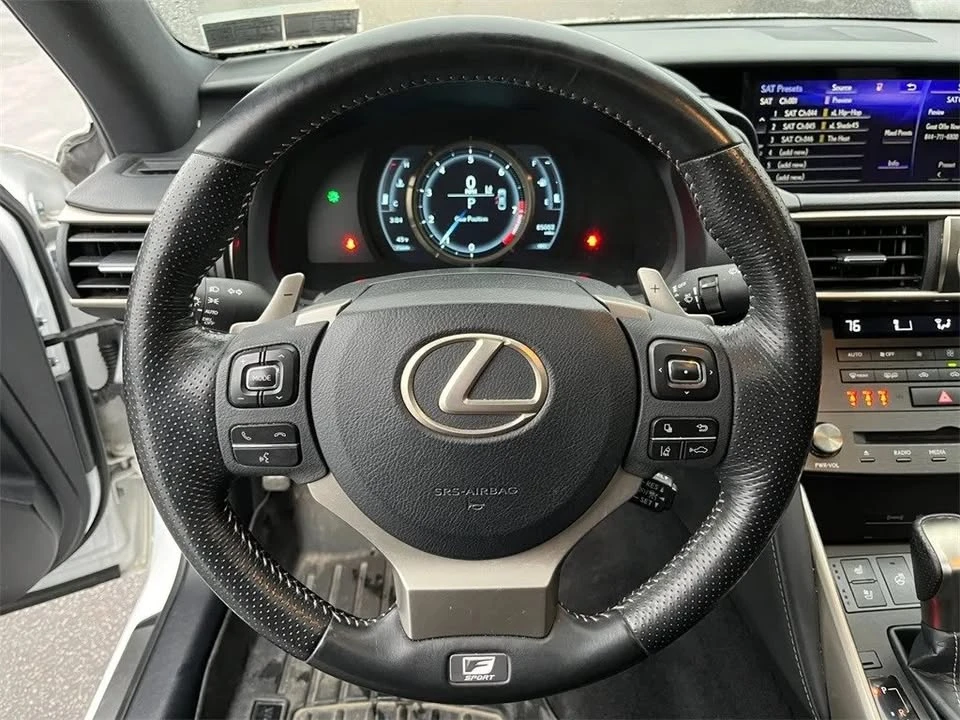 2019 Lexus IS 3rd Gen - Image 10 of 14