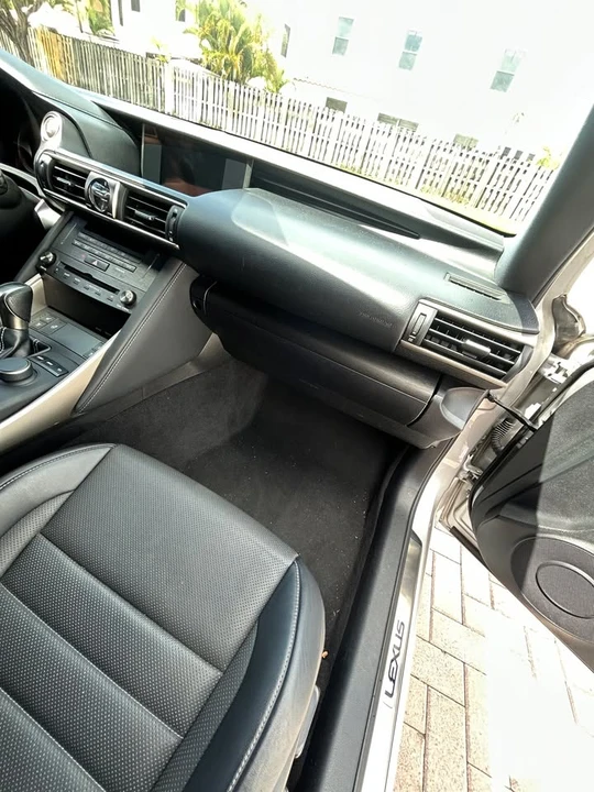 2019 Lexus IS 3rd Gen - Image 12 of 19