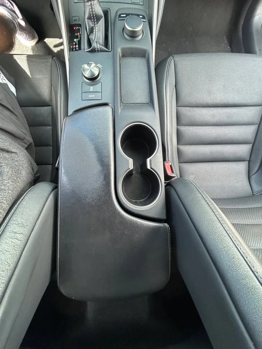 2019 Lexus IS 3rd Gen - Image 13 of 19