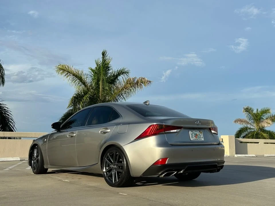 2019 Lexus IS 3rd Gen - Image 6 of 15