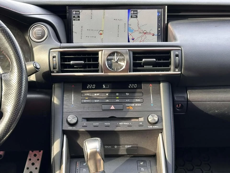 2019 Lexus IS 3rd Gen - Image 15 of 20