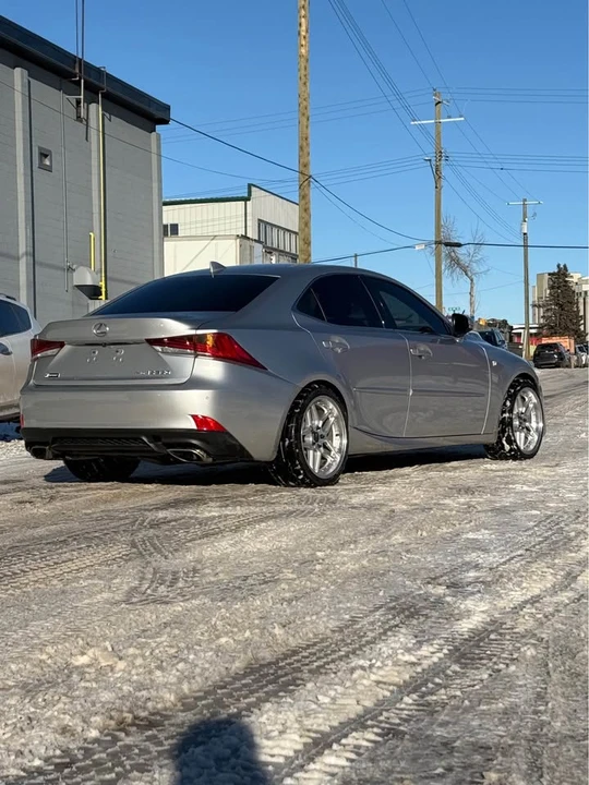2019 Lexus IS 3rd Gen - Image 5 of 19