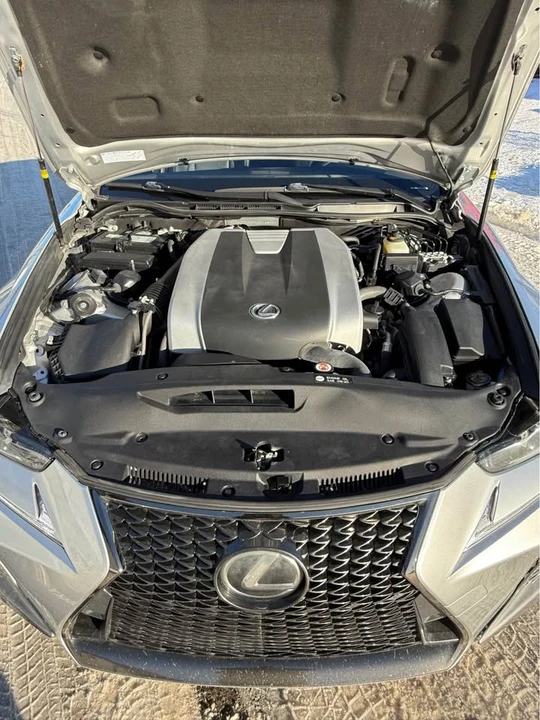 2019 Lexus IS 3rd Gen - Image 12 of 19