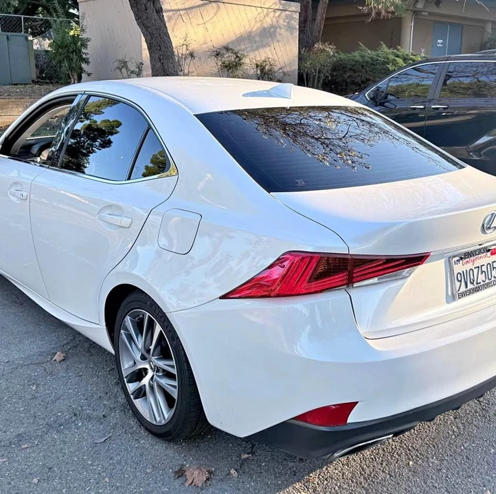 2019 Lexus IS 3rd Gen - Image 2 of 12