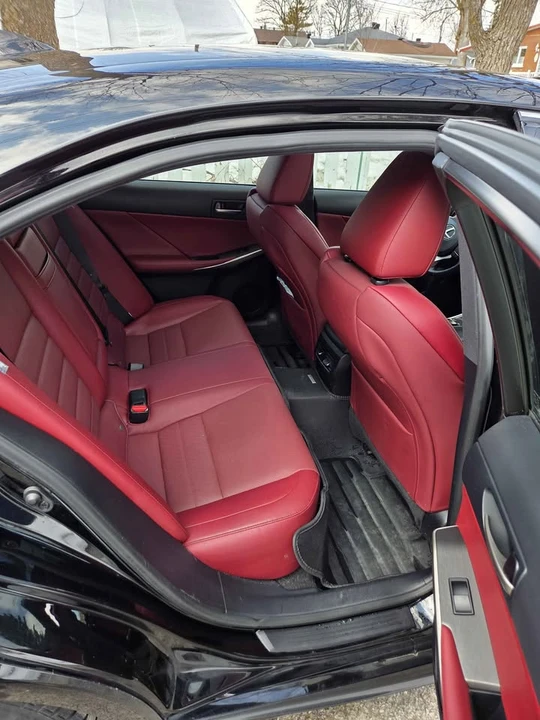 2019 Lexus IS 3rd Gen - Image 6 of 9