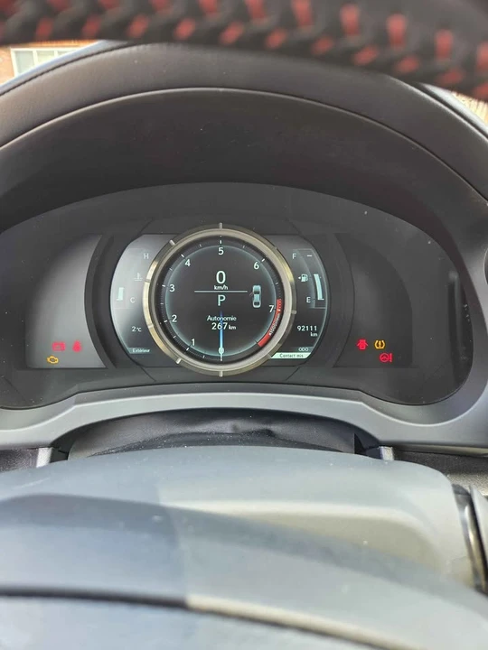 2019 Lexus IS 3rd Gen - Image 9 of 9