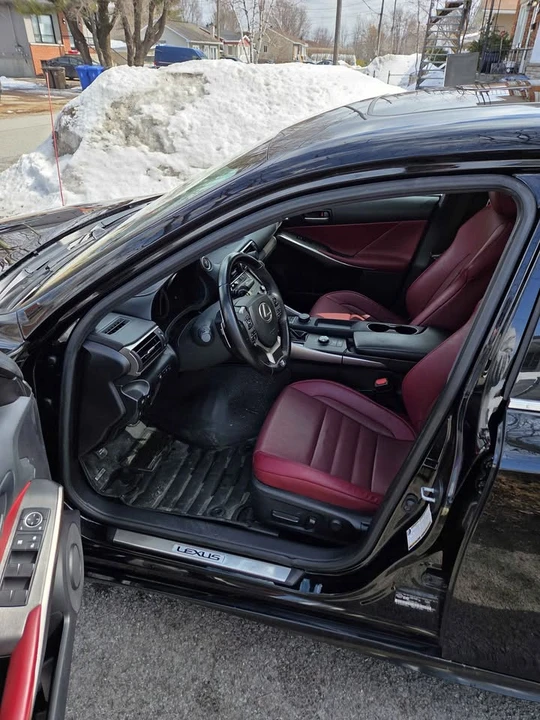 2019 Lexus IS 3rd Gen - Image 7 of 9