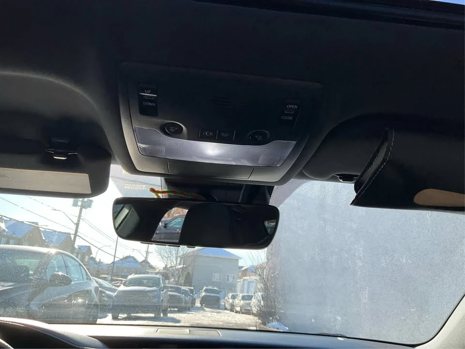 2019 Lexus IS 3rd Gen - Image 17 of 20