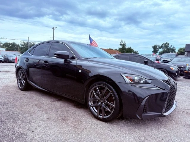 2019 Lexus IS 3rd Gen - Image 8 of 20