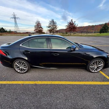 2019 Lexus IS 300
