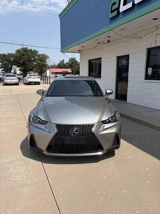 2019 Lexus IS 3rd Gen - Image 2 of 5