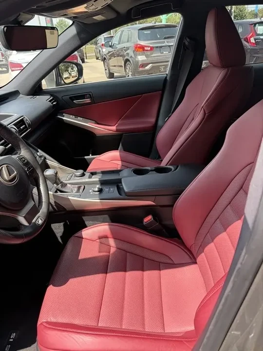 2019 Lexus IS 3rd Gen - Image 5 of 5