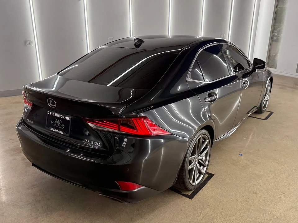 2019 Lexus IS 3rd Gen - Image 7 of 19