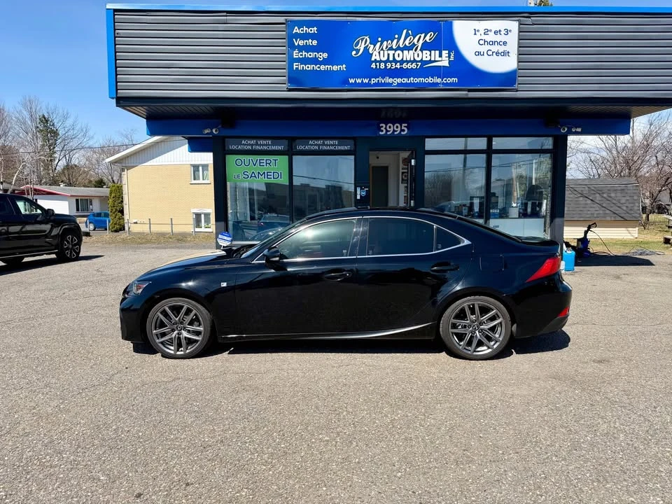 2019 Lexus IS 3rd Gen - Image 4 of 20