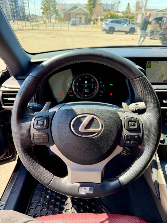2019 Lexus IS 3rd Gen - Image 13 of 20