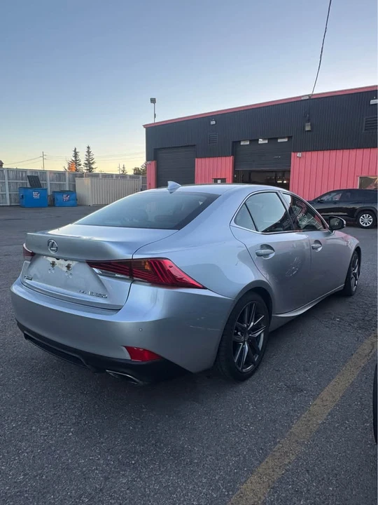 2019 Lexus IS 3rd Gen - Image 4 of 14