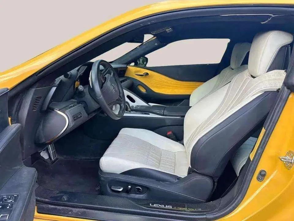 2019 Lexus LC - Image 12 of 12