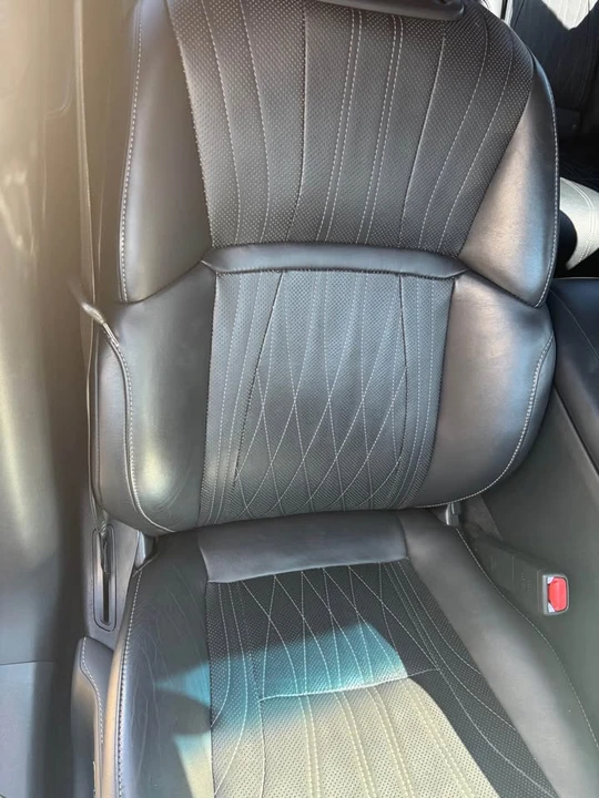 2019 Lexus LS 5th Gen - Image 13 of 13